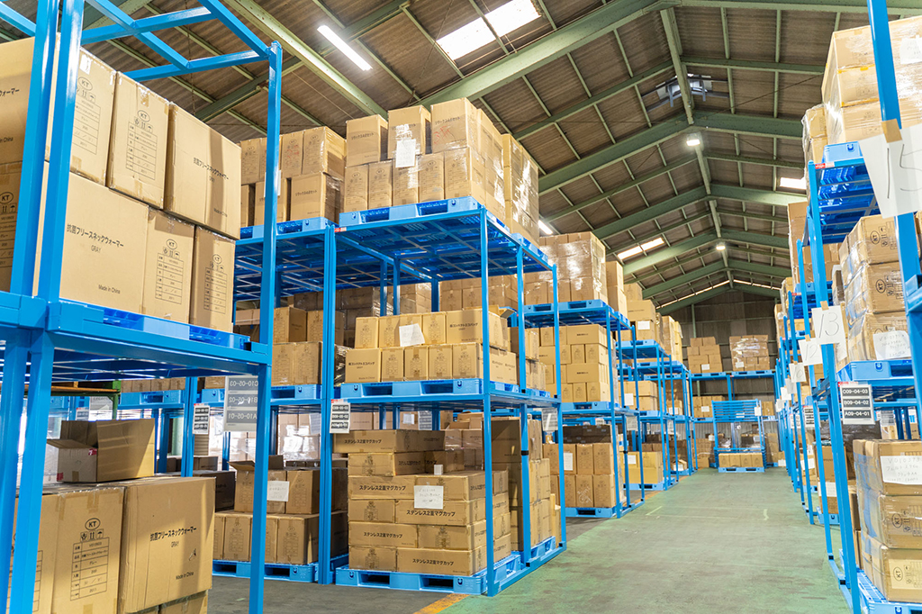 倉庫1